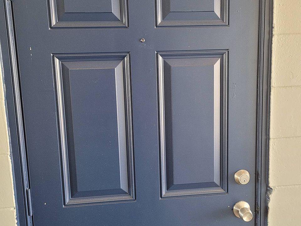 1st image of 130 Bouganvillea Dr #10975070