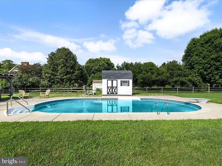 991 Church Hill Rd — Photo 4