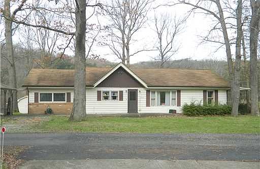 2nd image of 120 Steinberg Ln