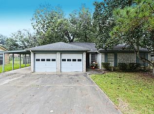 302 Jansen Dr, West Columbia, TX 77486