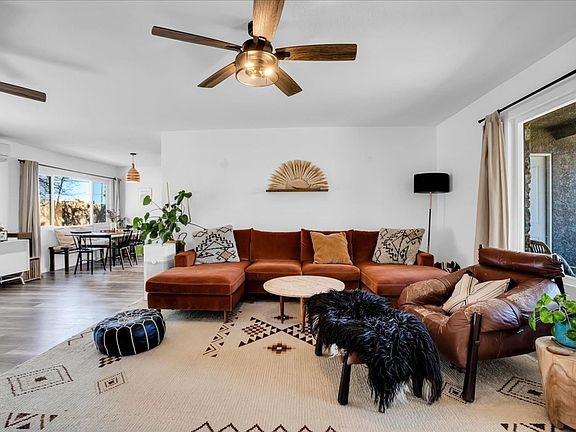 4th image of 4796 Camarilla Ave