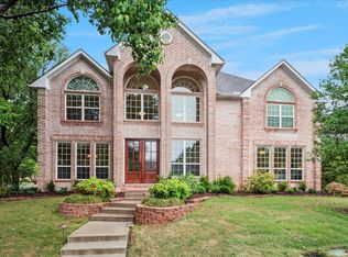100 Soapberry Cir, Irving, TX 75063