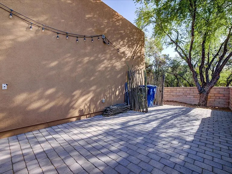 10570 E Maldonado Pl — Photo 38