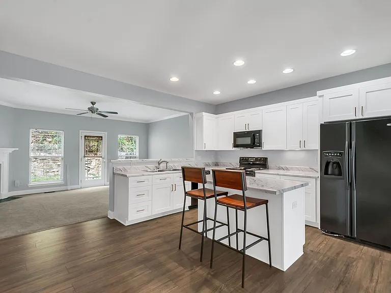 1072 Woodbury Falls Dr — Photo 13