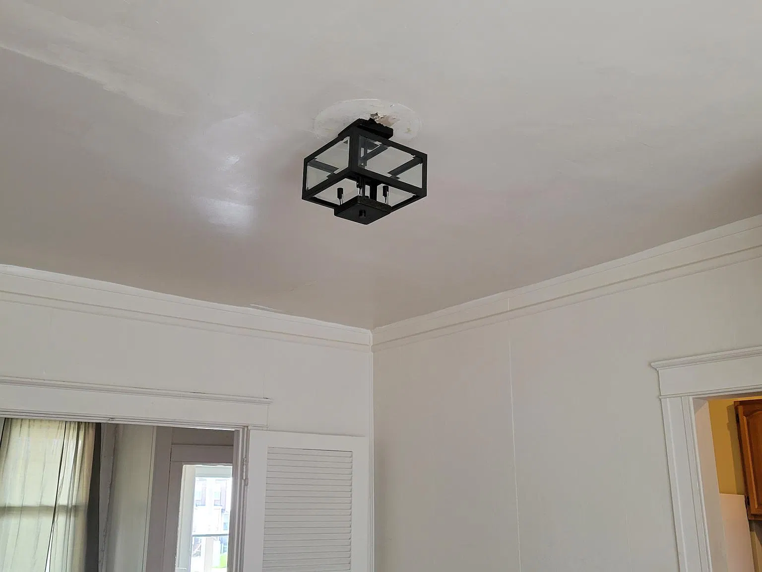 3 bed, 1280 sqft, $1,750 — Photo 3