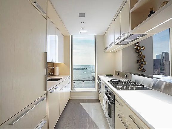 2nd image of 252 South St #51L