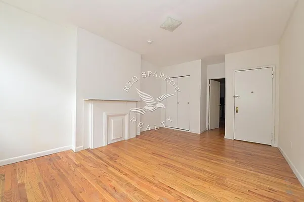 Rented by Red Sparrow Realty Group | media 14