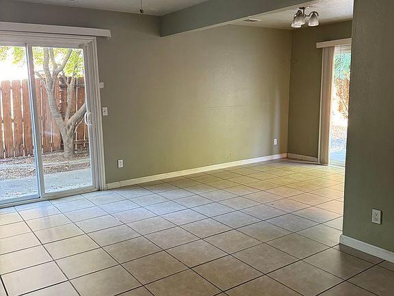 2nd image of 2632 Grizzly Hollow Way
