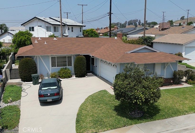 1st image of 1811 Ash Dr