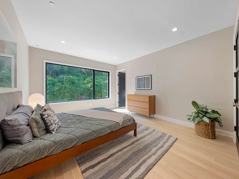 8824 Churchill Rd — Photo 27