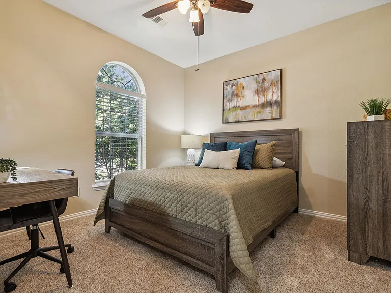 2917 Tophill Ln — Photo 25