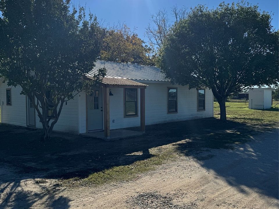 1st image of 1820 County Road 3451