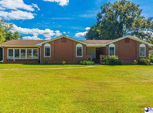 302 Cleveland St, Mullins, SC 29574