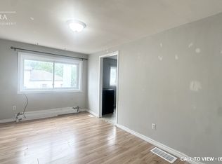 574 Adelaide St N #3, London, ON N6B3J8