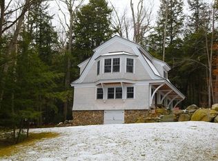 275 Lake Ave, Sunapee, NH 03782