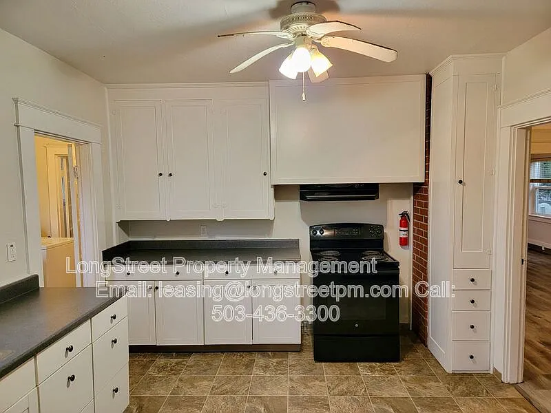 4 bed, 2.0 bath, 1248 sqft, $2,895 — Photo 2