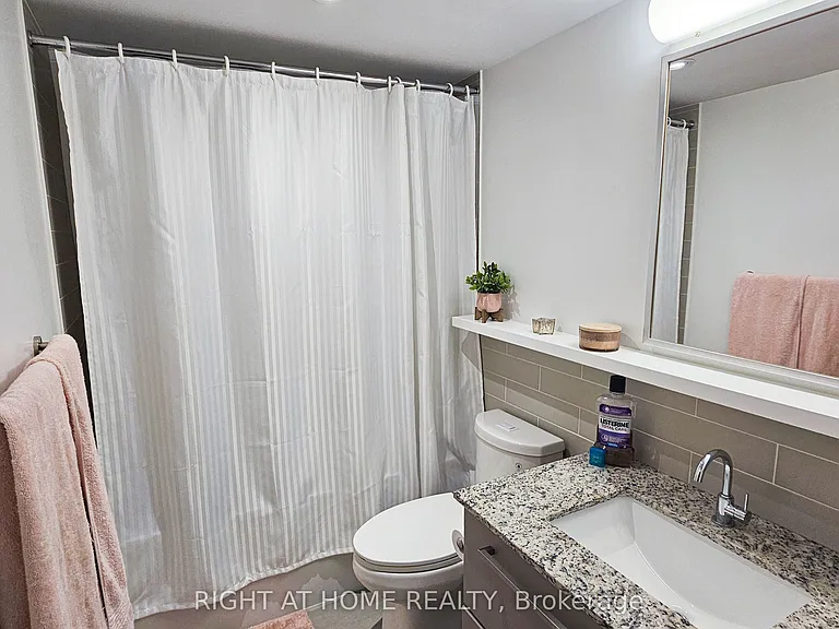 118 Varna Dr #101 — Photo 11
