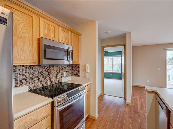 5th image of 704 Herndon Dr APT 201