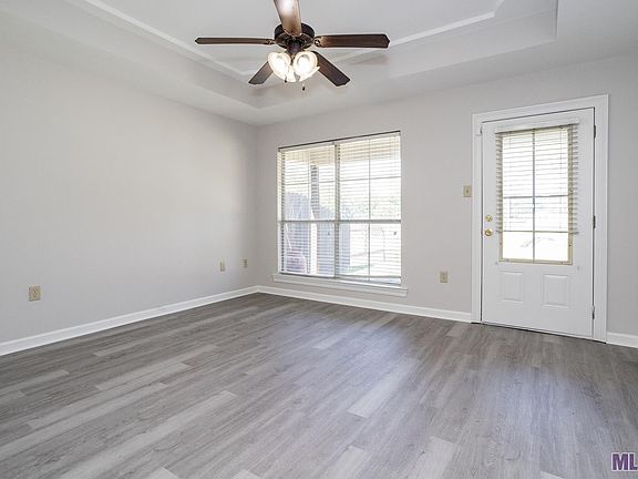 3rd image of 606 N Brown Ave