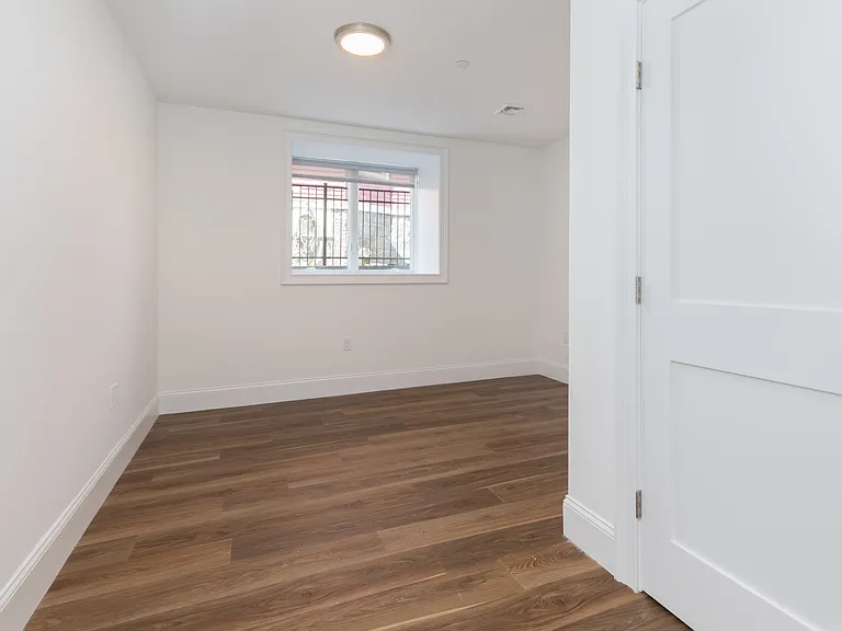143 Cottage St #1 — Photo 9