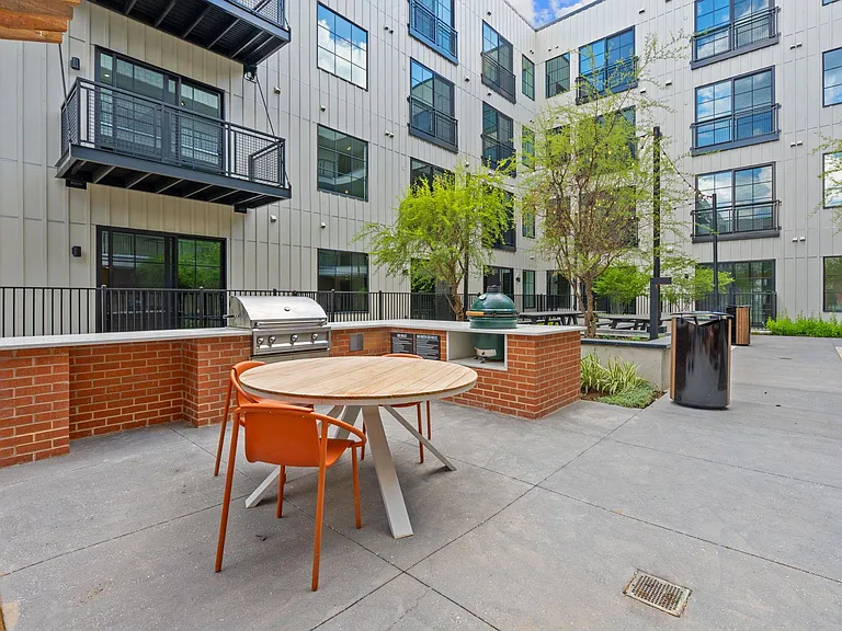 4315 S Congress Ave #202 — Photo 32