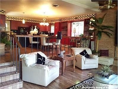 5th image of 8010 Robin Rest Dr