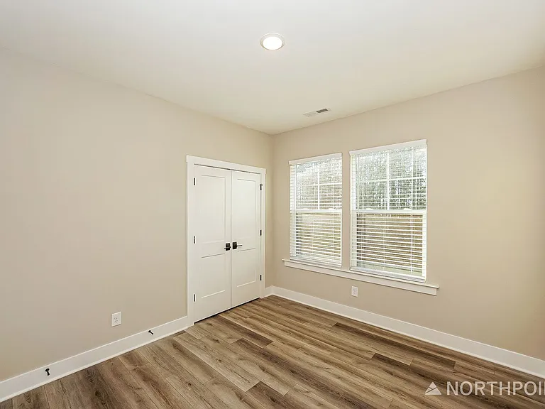120 Glencoe Ln #103 — Photo 13