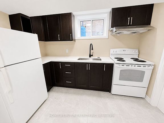 2nd image of 1027 Danforth Rd