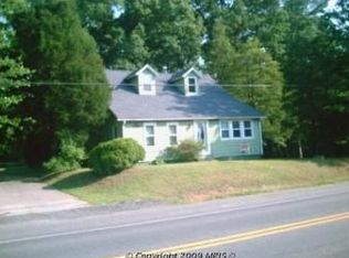 8255 Wheatley Rd, La Plata, MD 20646