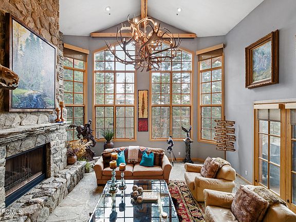 5th image of 7850 Aster Ln