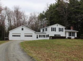 37 Middle Oxbow Rd, Hinsdale, NH 03451