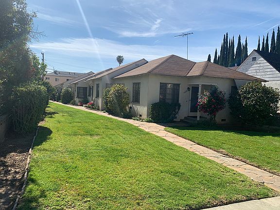 Nice front yard giving distance from adjacent building