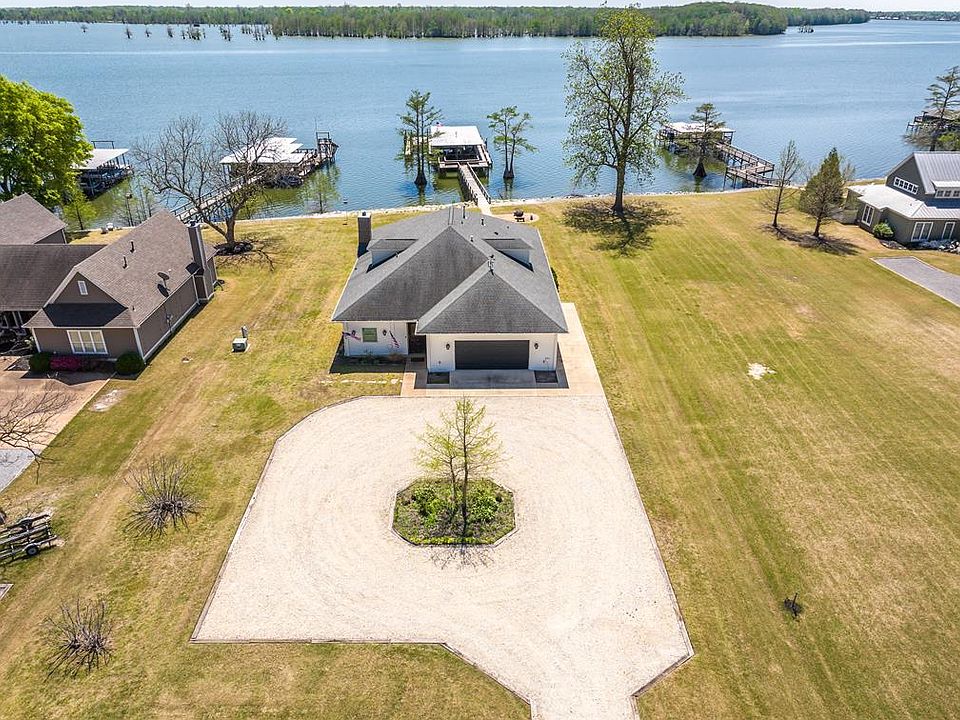 1st image of 1299 Bream Rd