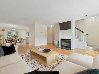 1045 Washington St #2, West Newton, MA, 02465