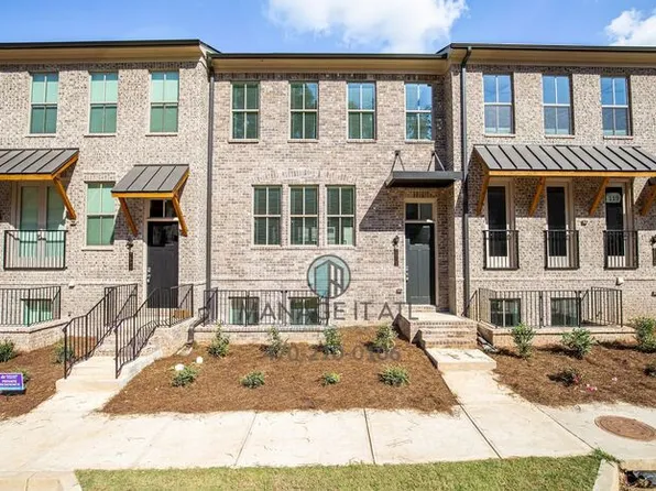 2511 Great Silver Fir Aly, Doraville, GA 30360