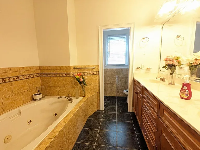 2944 Old Pond Rd — Photo 14