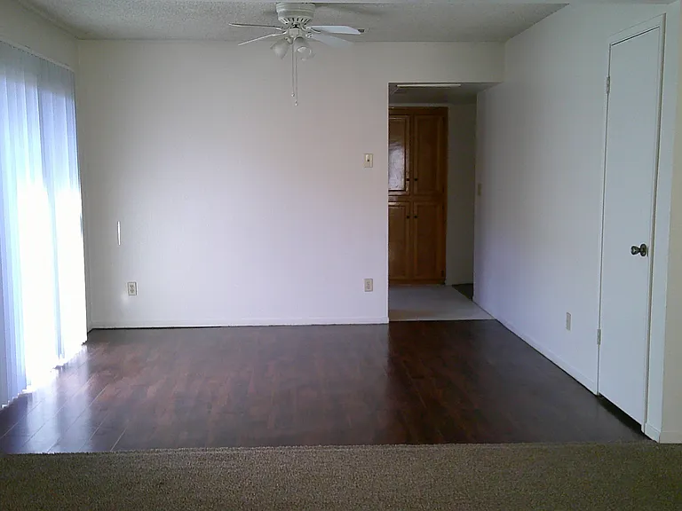 5235 E Liberty Ave #104 — Photo 4