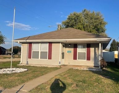 6201 Brown St, Saint Joseph, MO, 64504