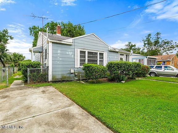 3rd image of 5146 SUNDERLAND Road