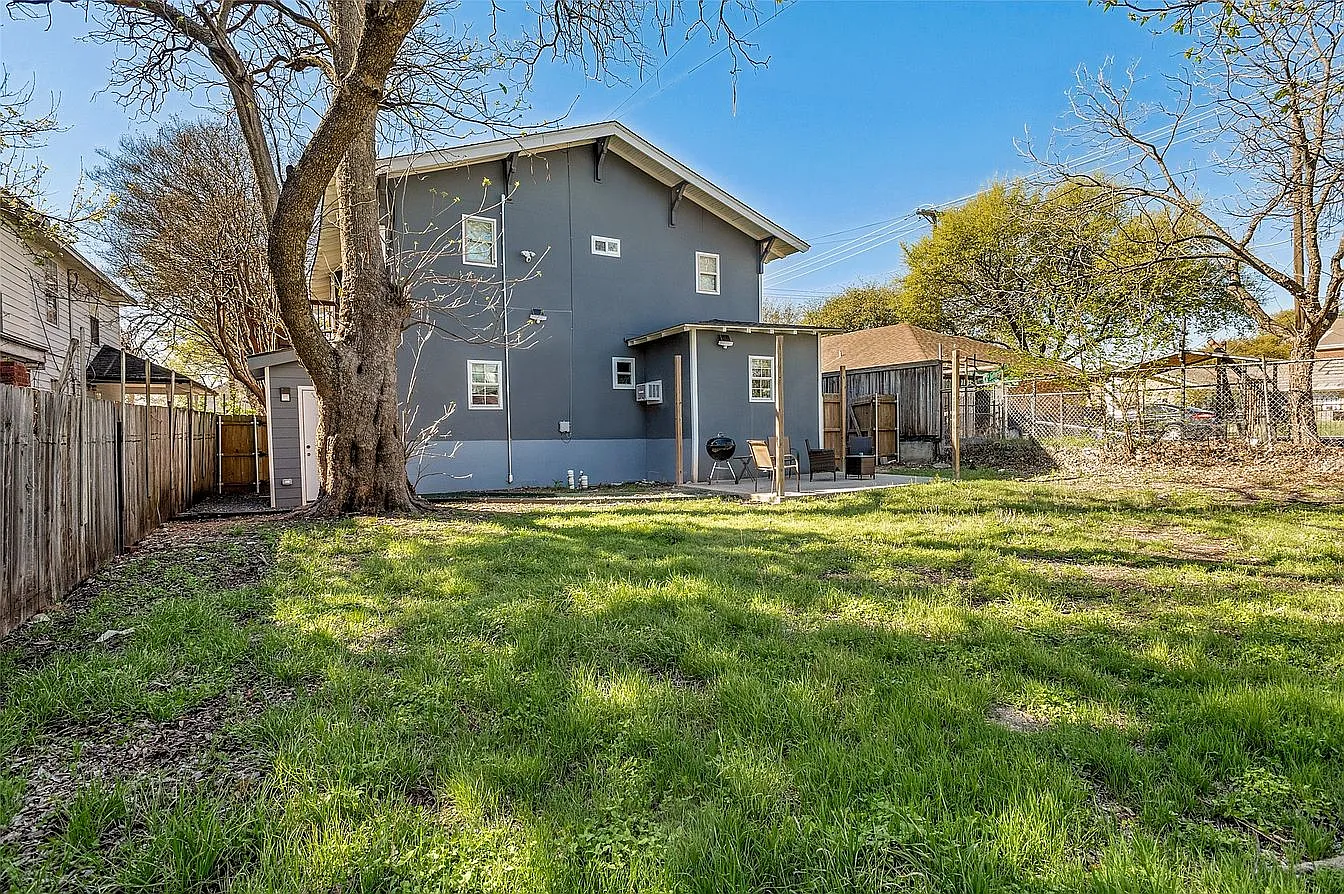 Studio, 400 sqft, $1,000 — Photo 3