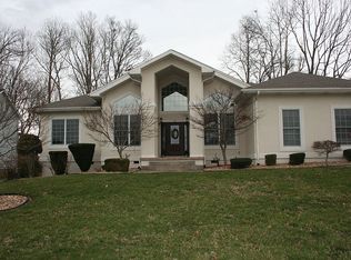 13 Ashworth Ct, Johnson City, TN 37615