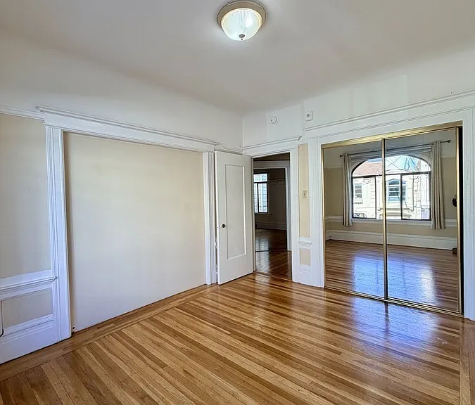 1441 Larkin St #2 — Photo 4