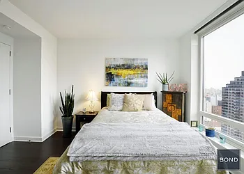 Rented by Bond New York