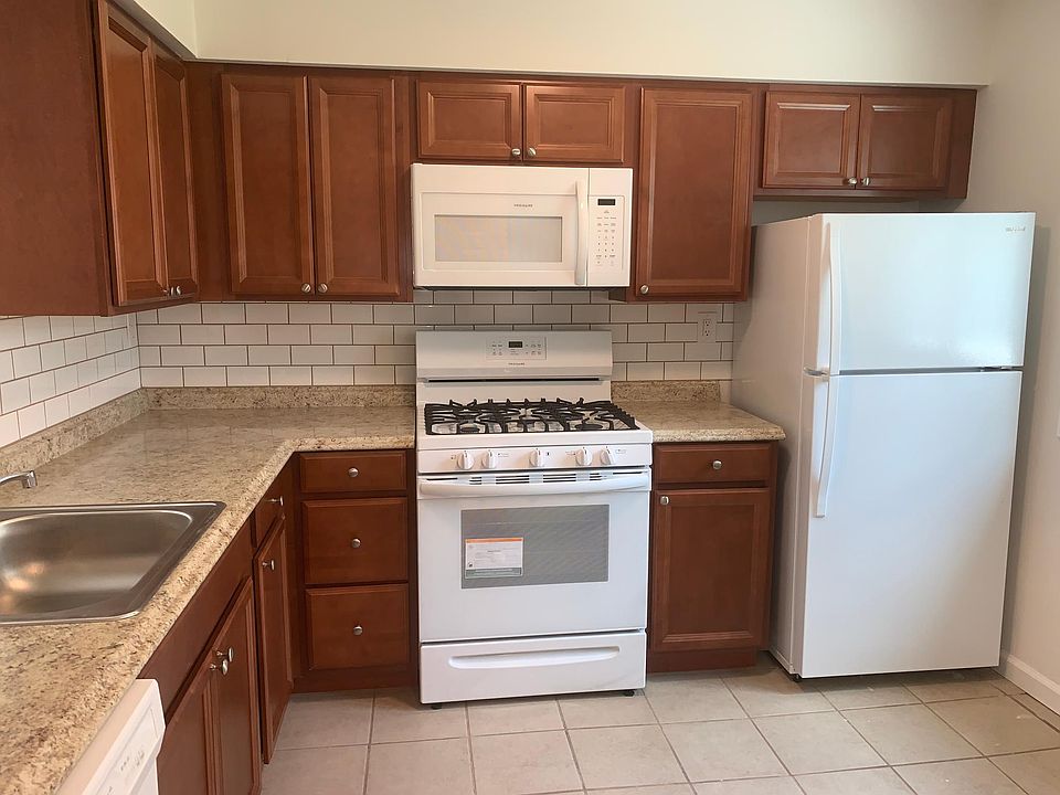 Beautifully updated eat in kitchen with newer appliances