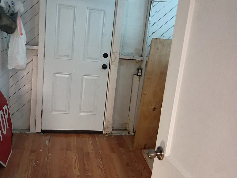 Laundry room to back porch