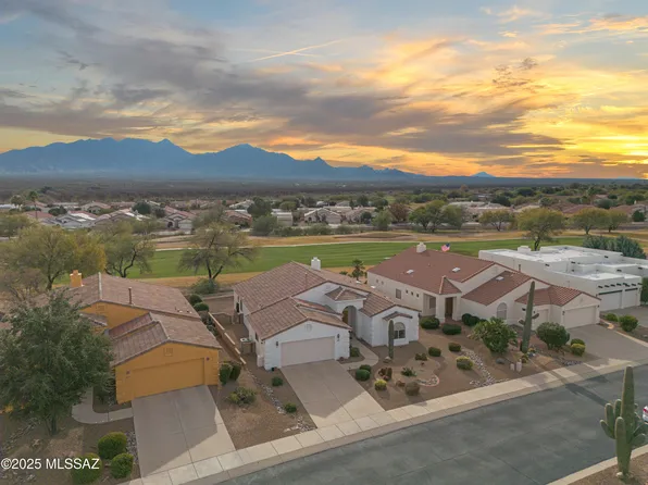 2713 S Tree Gables Dr, Green Valley, AZ 85614