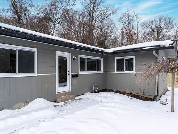 3rd image of 1534 Amsterdam Rd