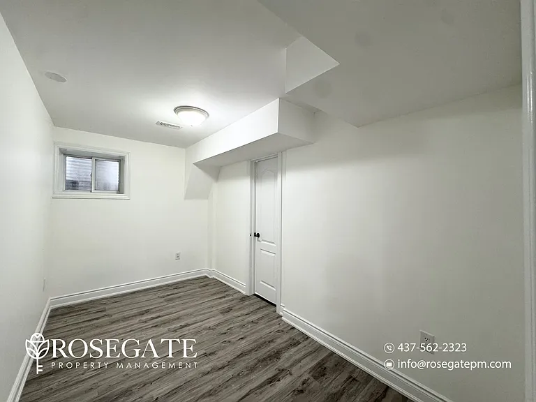 16 Bucksaw St #2 — Photo 9