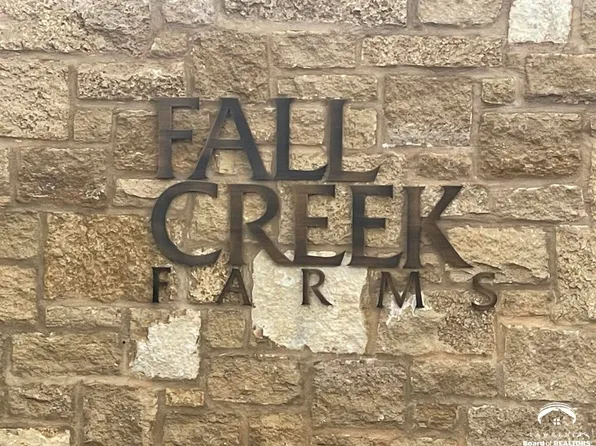 213 Stockade St, Lawrence, KS 66049