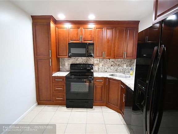 2nd image of 3456 NW 47th Ave